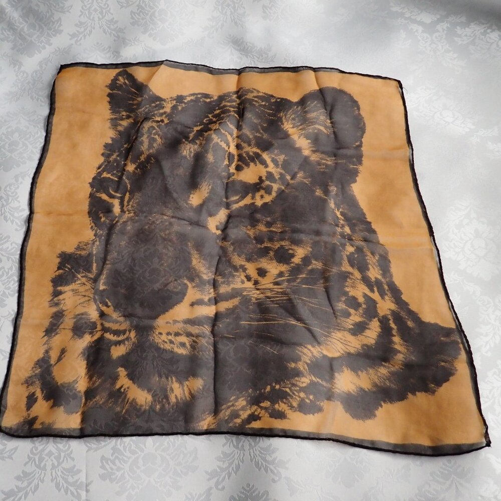 Vintage Leopard Print Square Scarf